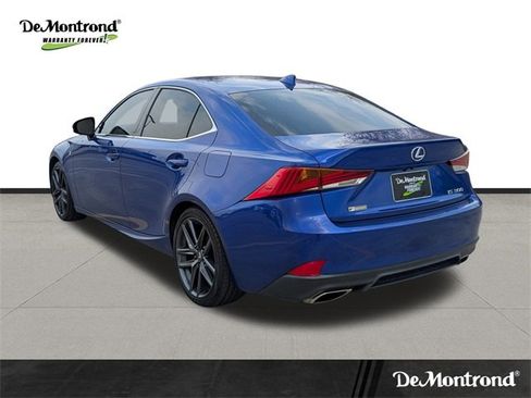 Used 2020 Lexus IS 300 F Sport w/ Blackline Edition image 7
