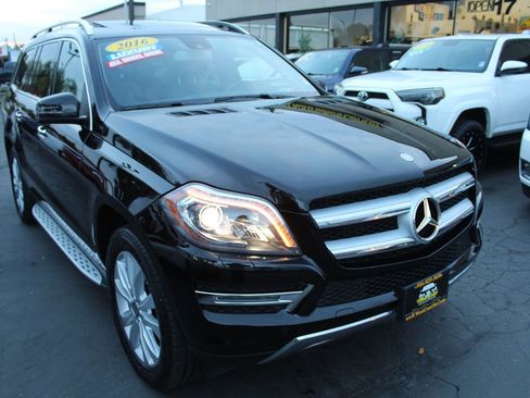 Used 2016 Mercedes-Benz GL 450 4MATIC image 7
