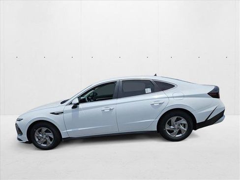 New 2025 Hyundai Sonata SE image 5
