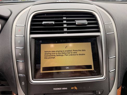 Used 2019 Lincoln Nautilus Reserve AWD/4WD image 25