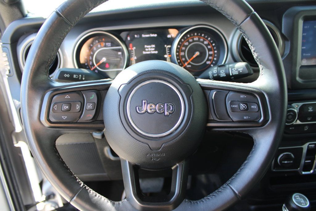 Used 2018 Jeep Wrangler Unlimited Sport S AWD/4WD image 24