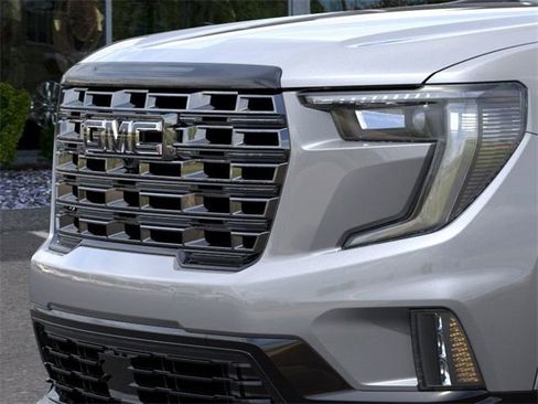 New 2026 GMC Acadia Denali Ultimate w/ LPO, Floor Liner Package image 13