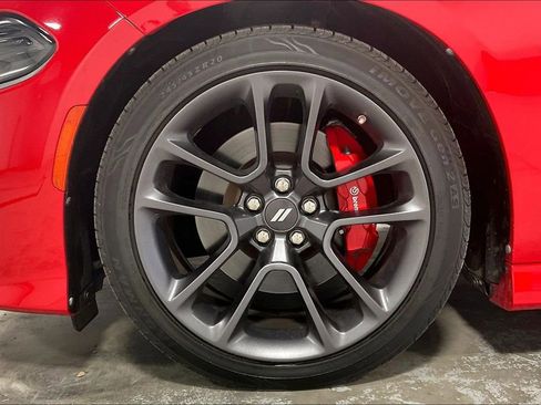 Used 2023 Dodge Charger R/T w/ Performance Handling Group RWD image 10