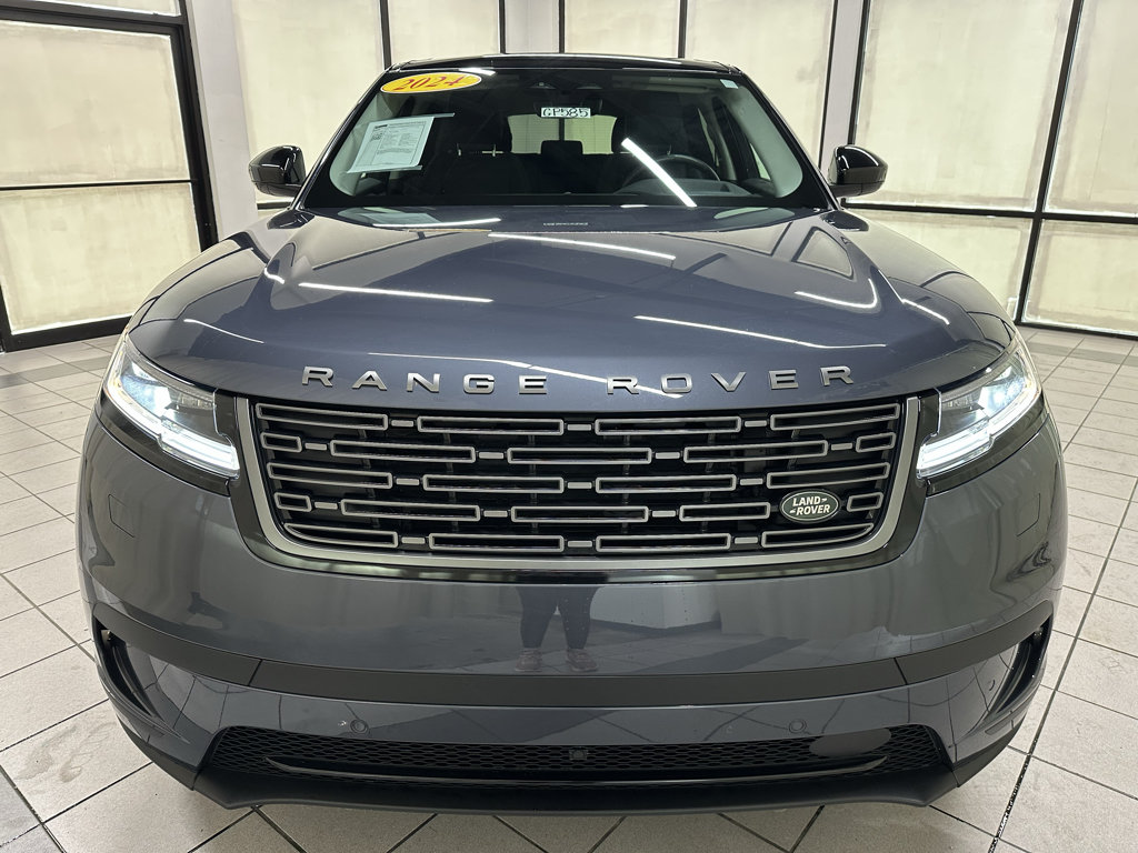 Used 2024 Land Rover Range Rover Velar S AWD/4WD image 13