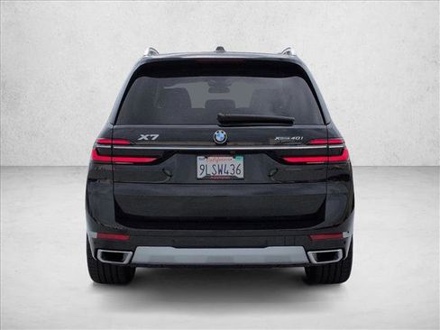 Used 2024 BMW X7 xDrive40i AWD/4WD image 7