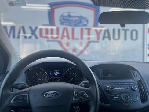 Used 2018 Ford Focus SE image 33