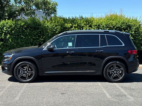 New 2026 Mercedes-Benz GLB 250 image 6