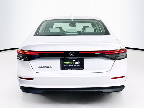 Used 2024 Honda Accord EX image 7