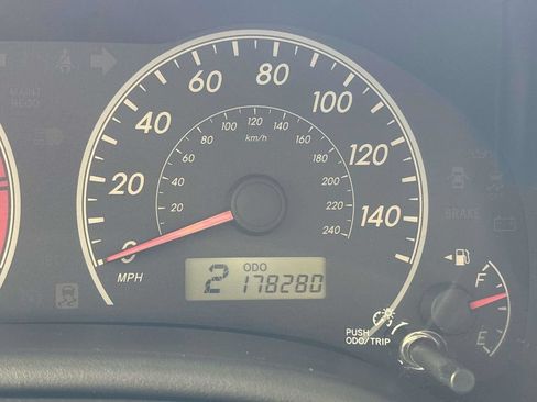 Used 2012 Toyota Corolla L FWD image 30