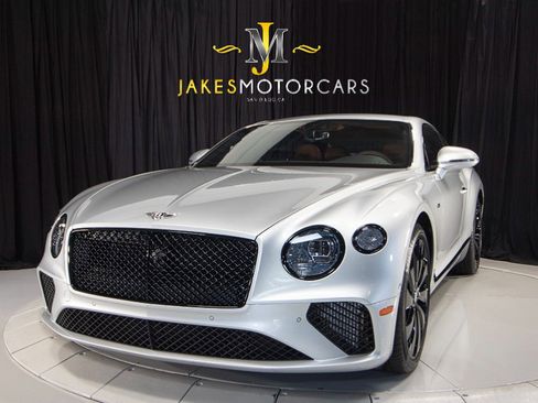 Used 2024 Bentley Continental GT Mulliner image 19