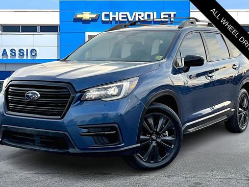 Used 2022 Subaru Ascent Onyx Edition image 3