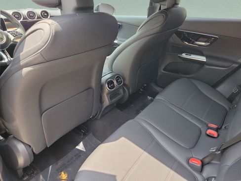 Certified 2026 Mercedes-Benz GLC 300 image 10