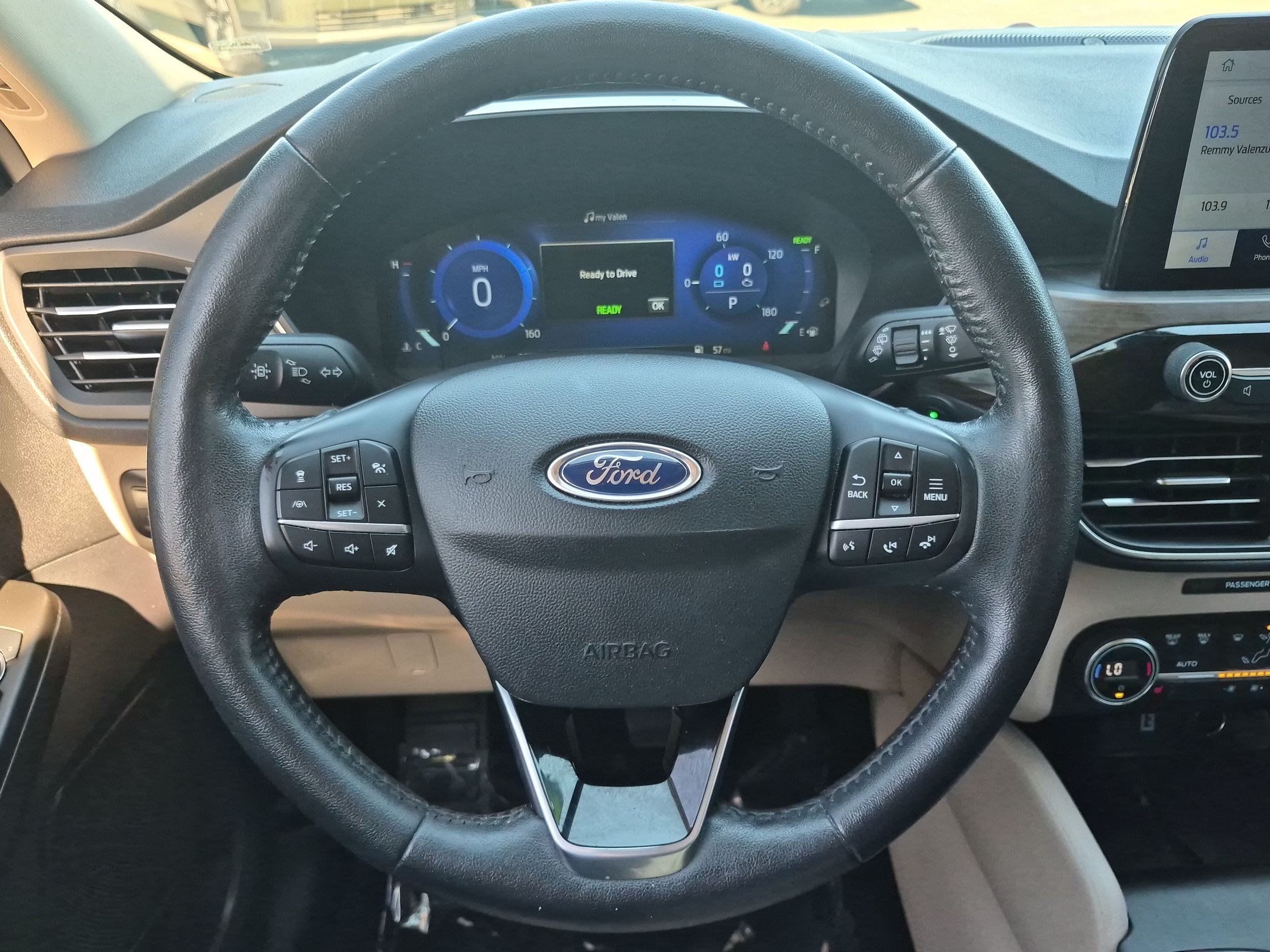 Used 2020 Ford Escape Titanium FWD image 14
