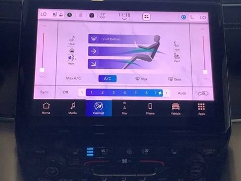 Certified 2025 Jeep Grand Cherokee Limited w/ Luxury Tech Group II AWD/4WD image 23