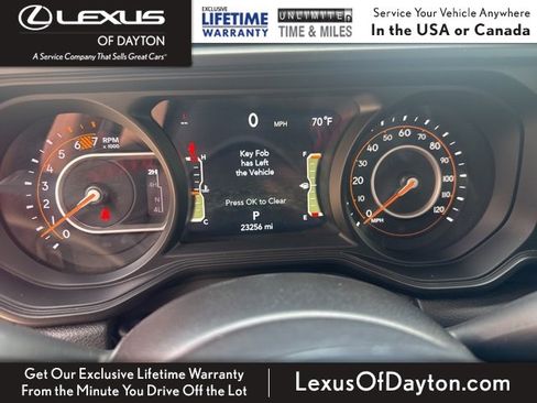 Used 2024 Jeep Wrangler Rubicon image 21