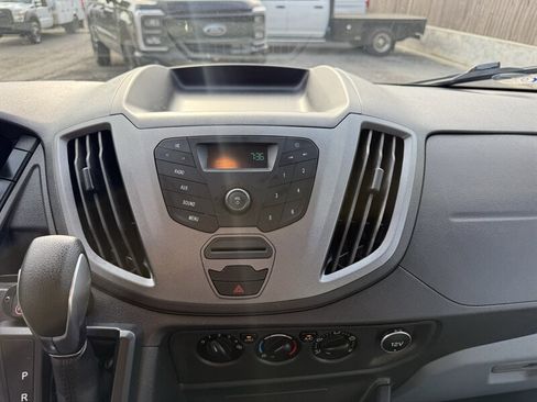 Used 2018 Ford Transit 150 XL image 52