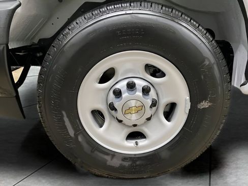 New 2025 Chevrolet Express 2500 w/ Driver Convenience Package image 8