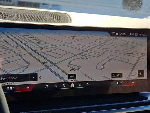 New 2026 BMW X7 M60i image 2