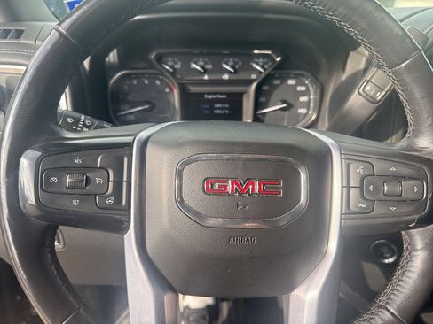 Used 2020 GMC Sierra 1500 Elevation w/ Elevation Value Package image 12