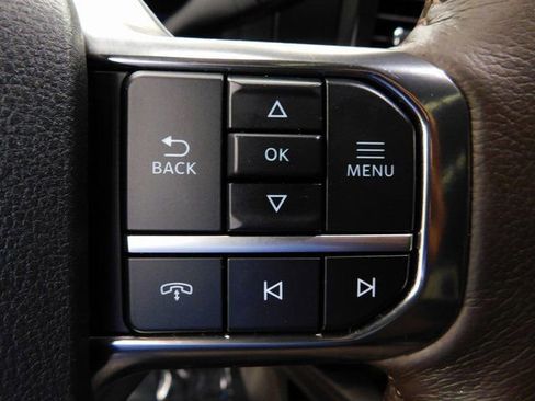 Used 2025 Ford F250 King Ranch w/ FX4 Off-Road Package image 30