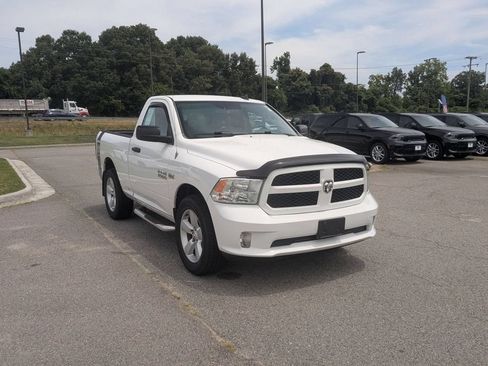 Used 2013 RAM 1500 Express AWD/4WD image 7