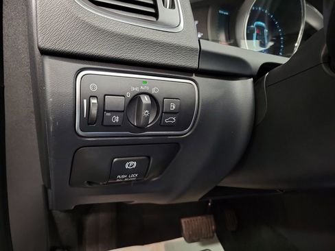 Used 2015 Volvo S60 T5 Premier image 21