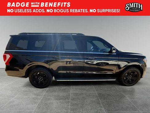 Used 2021 Ford Expedition Max XLT image 3