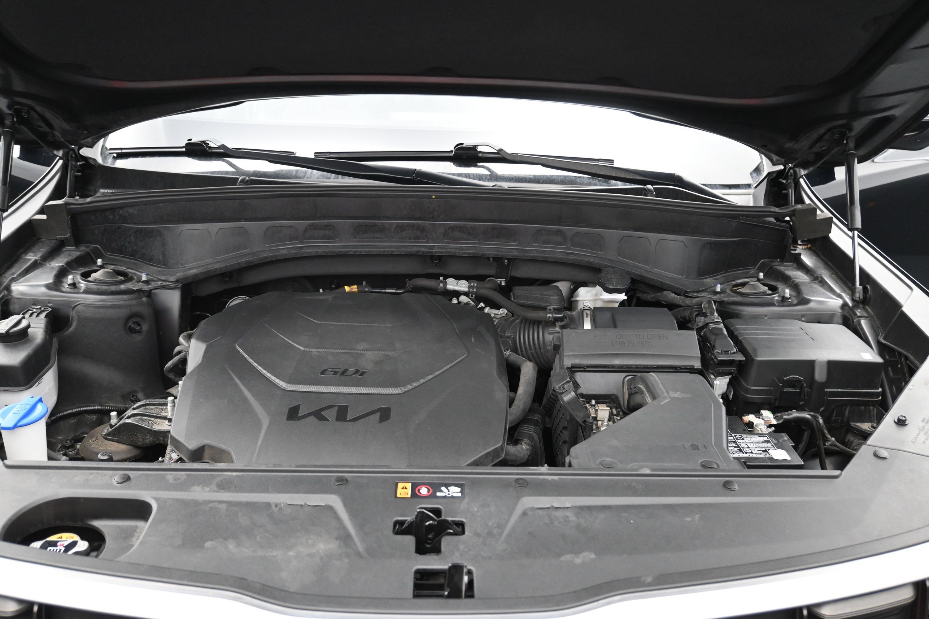 Used 2025 Kia Telluride S FWD image 24