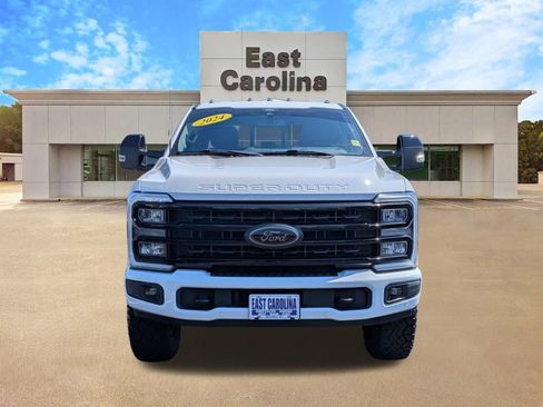 Used 2024 Ford F250 Lariat w/ Lariat Ultimate Package AWD/4WD image 8