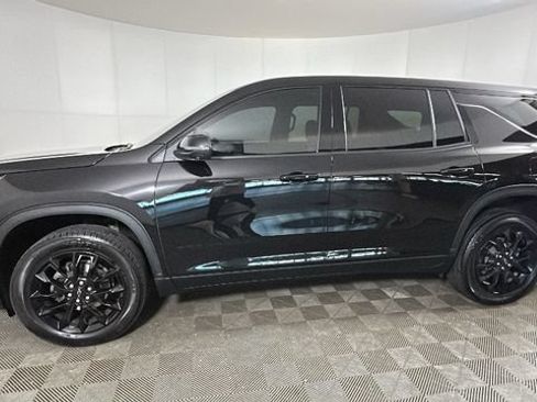 Used 2024 Chevrolet Traverse LS w/ Midnight/Sport Edition AWD/4WD image 6