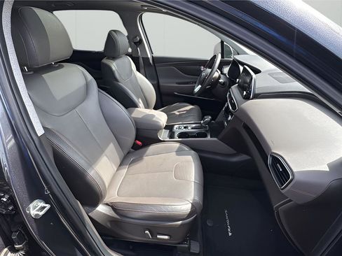 Used 2020 Hyundai Santa Fe Limited image 14