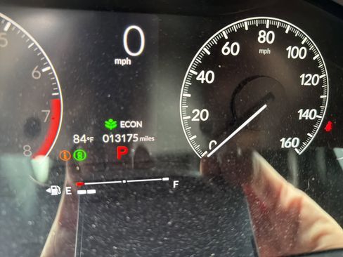 Used 2025 Honda Civic Sport image 2