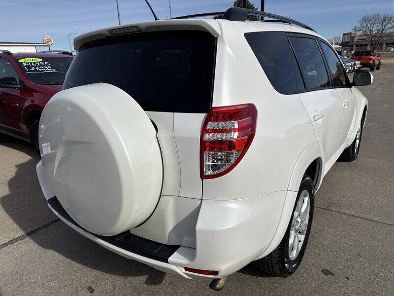 Used 2011 Toyota RAV4 Limited w/ Limited Extra Value Pkg FWD image 7