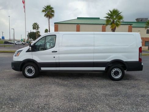 New 2025 Ford Transit 250 Low Roof RWD image 8