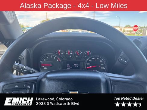 Used 2024 Chevrolet Silverado 3500 W/T image 32