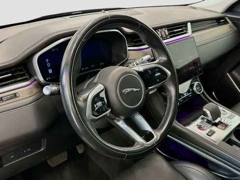 Used 2021 Jaguar F-PACE S image 18