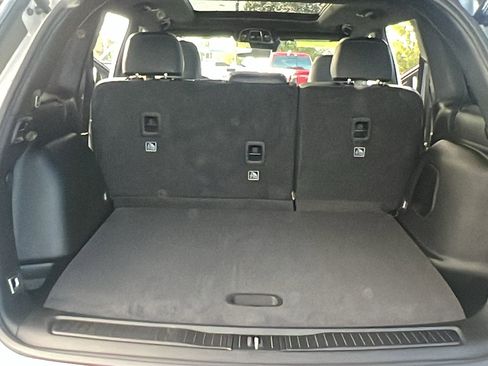 New 2025 Jeep Grand Cherokee Limited w/ Luxury Tech Group II image 12