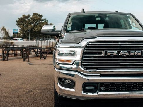 Used 2020 RAM 2500 Laramie AWD/4WD image 9