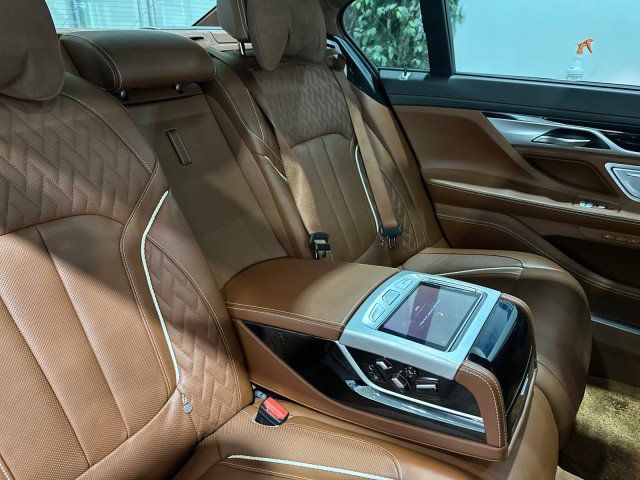 Used 2019 BMW M760i xDrive w/ Luxury Rear Seating Package AWD/4WD image 52