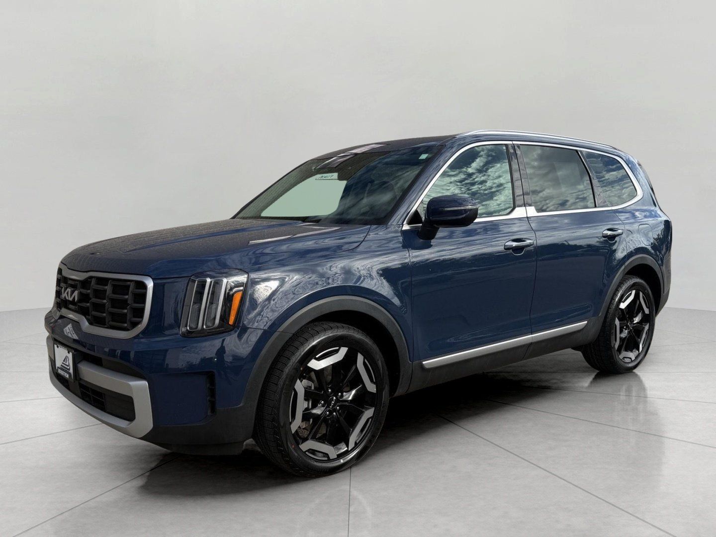 Used 2025 Kia Telluride S AWD/4WD image 6