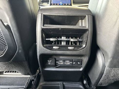 Used 2022 Jeep Grand Cherokee Trailhawk AWD/4WD image 21