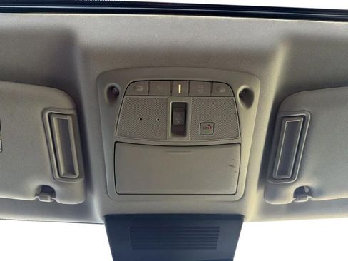 Used 2023 Nissan Armada SL w/ Captain's Chairs Package AWD/4WD image 19