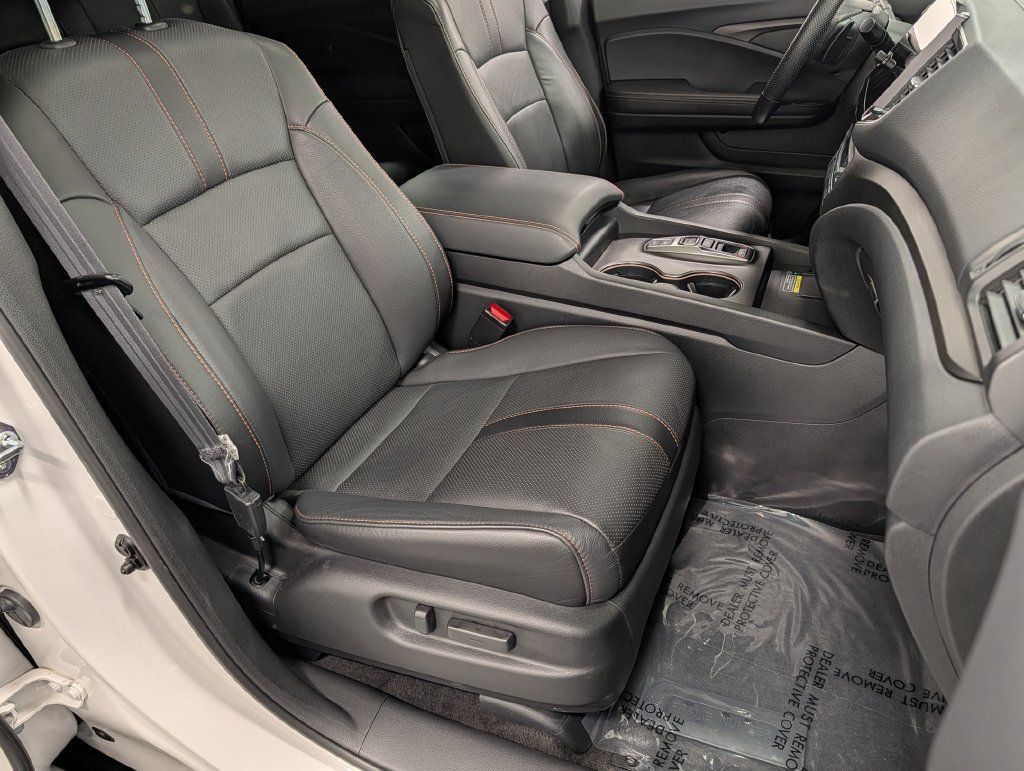 Used 2024 Honda Passport TrailSport image 28