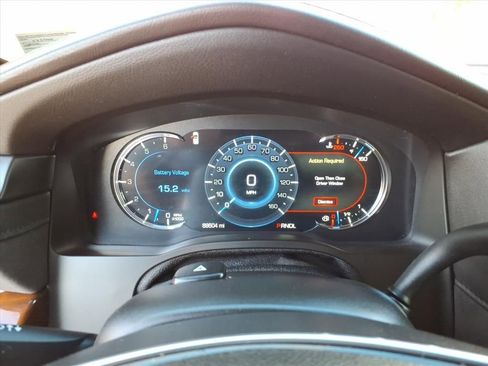 Used 2019 Cadillac Escalade ESV Premium Luxury image 17