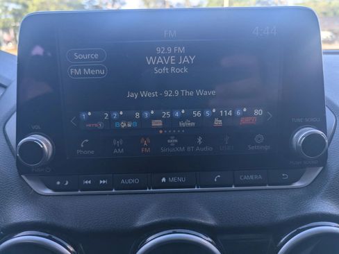 Used 2025 Nissan Sentra SV w/ Trunk Package FWD image 15