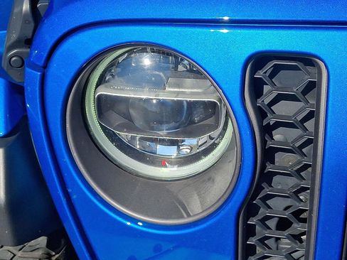 Certified 2021 Jeep Wrangler Unlimited Rubicon image 9