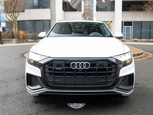 Used 2021 Audi Q8 Prestige w/ Prestige Package image 2