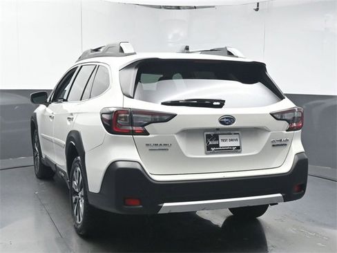 Certified 2025 Subaru Outback Touring XT w/ Tech Package 3 image 6