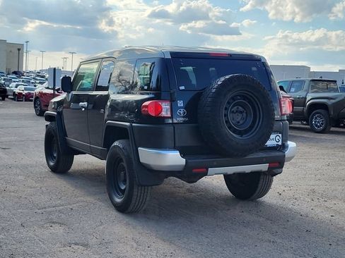 Used 2008 Toyota FJ Cruiser 4WD w/ Convenience Pkg image 4