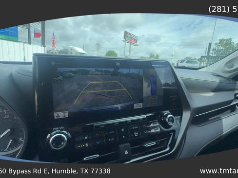 Used 2020 Toyota Highlander Limited AWD/4WD image 12